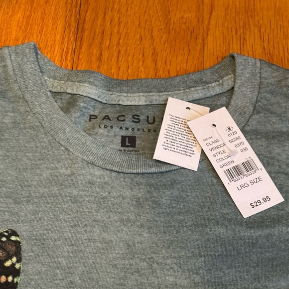 PacSun Gray Unisex: short sleeve Tee with Butterfly and Floral Design. New - Picture 3 of 4